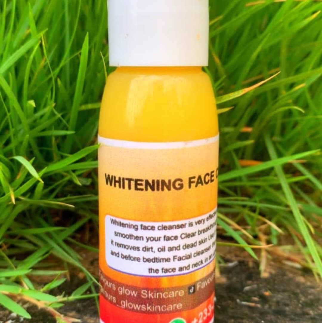 Whitening face cleanser 